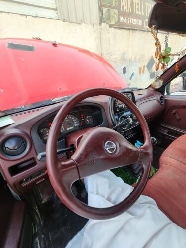 Nissan Pickup 2013 — MzadQatar