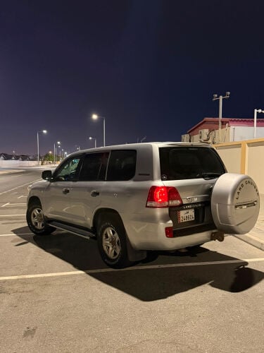 Toyota Land Cruiser 2011 — MzadQatar