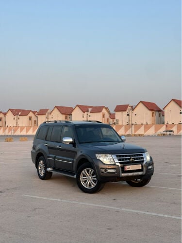 Mitsubishi Pajero 2017 — MzadQatar