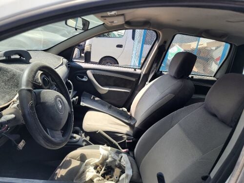 Renault Duster 2013 — MzadQatar