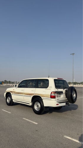 Toyota Land Cruiser 2006 — MzadQatar