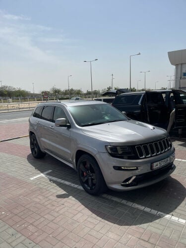 Jeep Grand Cherokee 2014 — MzadQatar