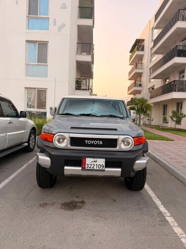 Toyota FJ Cruiser 2014 — MzadQatar