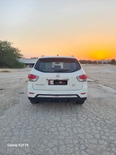Nissan Pathfinder 2014 — MzadQatar
