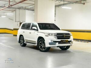 Toyota Land Cruiser 2020 — MzadQatar
